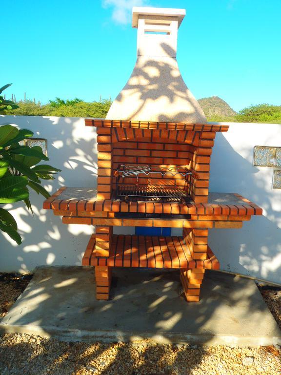 Hacienda Wayaca Apartments Oranjestad Esterno foto