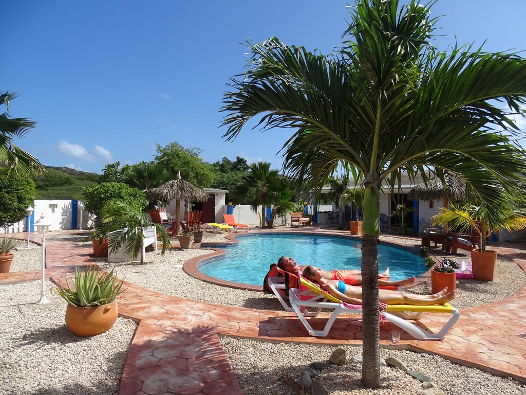 Hacienda Wayaca Apartments Oranjestad Esterno foto