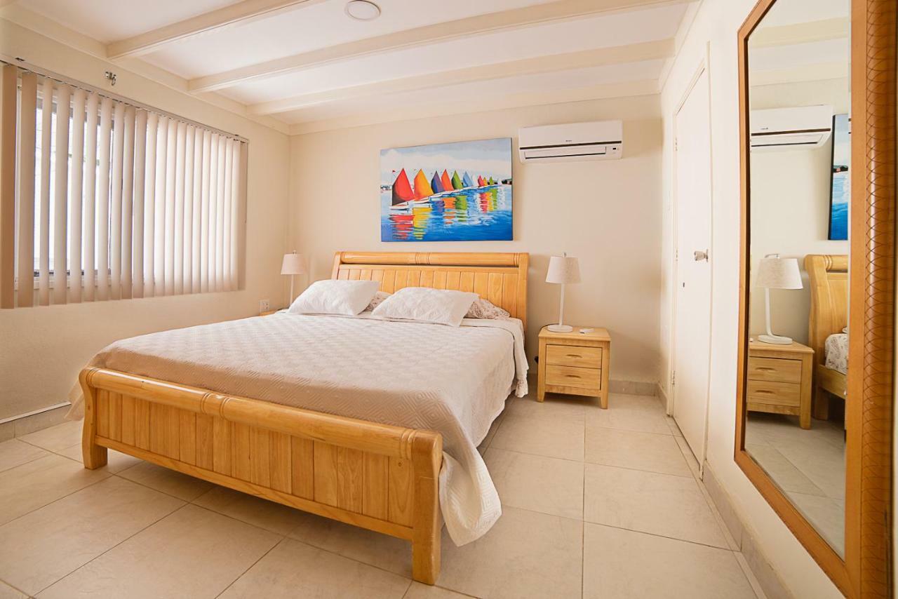 Hacienda Wayaca Apartments Oranjestad Esterno foto